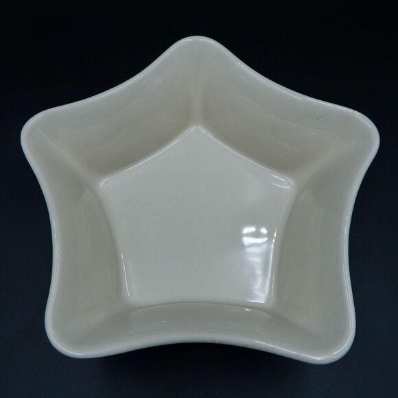 Longaberger Pottery Large Star Dish Traditional Holly Christmas Pattern - Picture 4 of 13